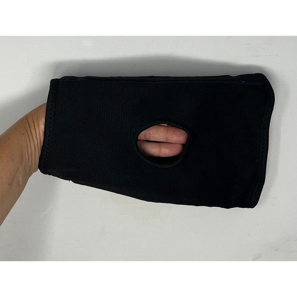 Equate Large-XLarge Knee Sleeve Pre-Owned in good condition